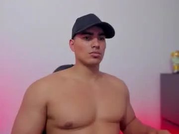 jamesgraay from Chaturbate