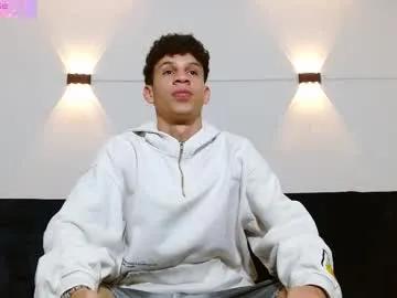 Watch Chaturbate's John_ssnow29 john_ssnow29 from Chaturbate