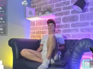 kevinn_blue from Chaturbate