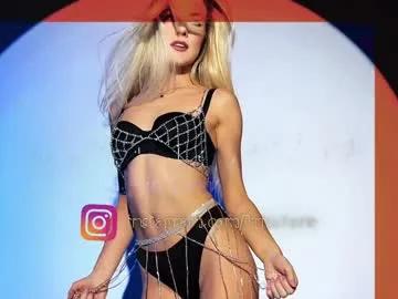 krissone from Chaturbate