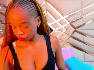 Chaturbate Littleebonymommy littleebonymommy from Chaturbate