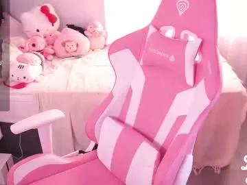 lucille_evans from Chaturbate