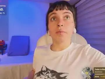 Explore Lucy_smith7, she wants to masturbate for you lucy_smith7 from Chaturbate