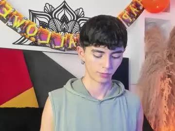 Explore Maiky_cooper, he wants to masturbate for you maiky_cooper from Chaturbate