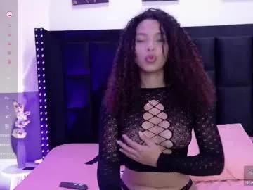 playfuljust_18 from Chaturbate