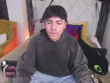 samu_foxxx from Chaturbate