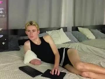 tommy18xxx from Chaturbate