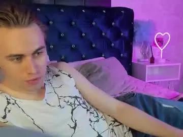 Try naked camwhore Williamdyson williamdyson from Chaturbate