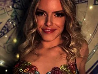 HurricaneDaisySkye from Streamate