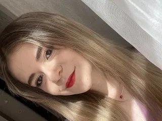 LunaKrismas from Streamate