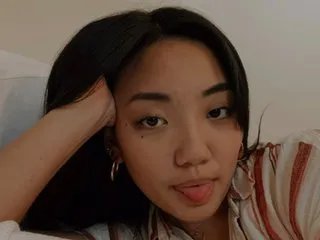 orisune from Streamate