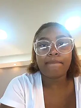 Adelehottman from StripChat