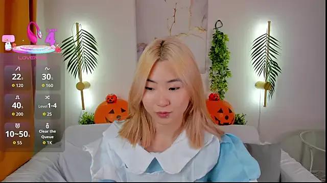 Aisi_18 from StripChat