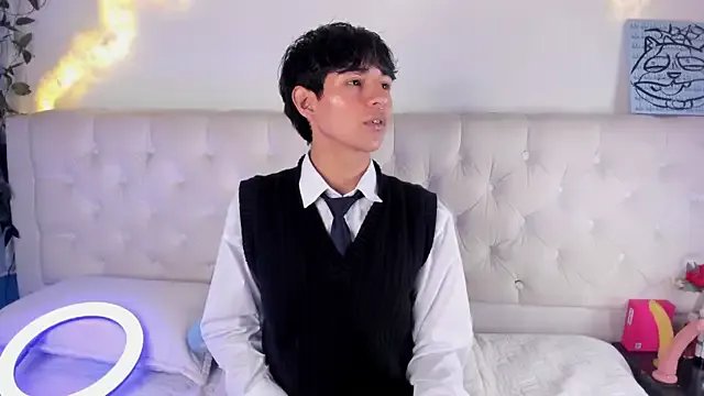 AleAurarashi from StripChat