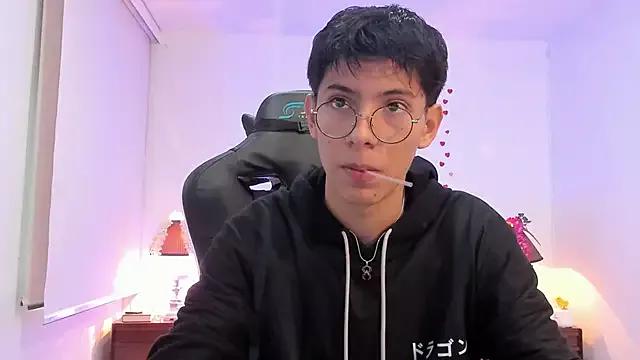 Watch sexy stripper Alexandersawyer alexandersawyer from StripChat