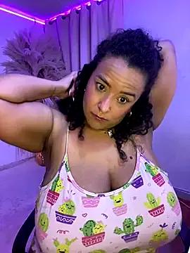 ariadna_cooper from StripChat