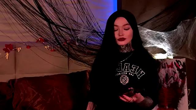 AriWild from StripChat