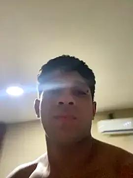 Benjxmin_077 from StripChat