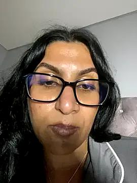 Naked BigBootyButter wants you to fuck her body now BigBootyButter from StripChat