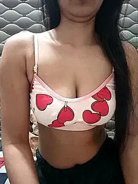 C-u-t-e-Sh-a-r-ma_Ji from StripChat