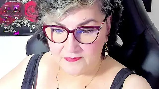 cataleya_mom from StripChat