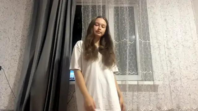 Sexy CharlynDini wants you to fuck her body now CharlynDini from StripChat