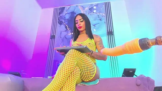 Explore Elizabeth_vegaa, zie wants to masturbate for you Elizabeth_vegaa from StripChat