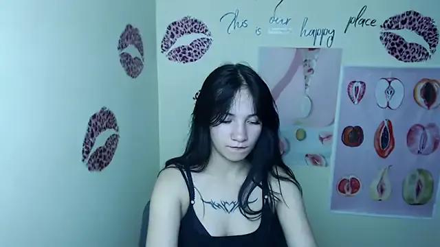 Naked Em7MaA from StripChat Em7MaA from StripChat