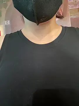 Emily-Nguyen from StripChat