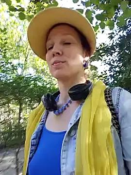 Masturbate to StripChat's Exhibitionsplit Exhibitionsplit from StripChat