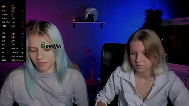 gloria_bubble from StripChat