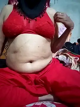 HenaAra from StripChat