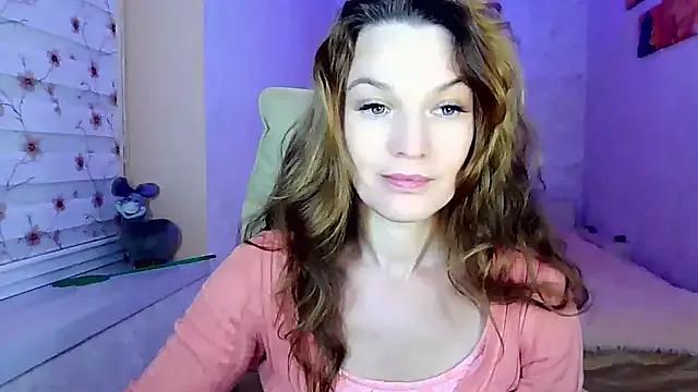 impossibleluna from StripChat