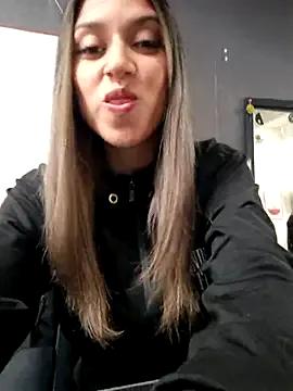 Masturbate to Isabella_Varella, they want to masturbate for you Isabella_Varella from StripChat