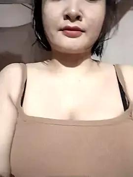 Try Jeassi-sica, she wants to masturbate for you Jeassi-sica from StripChat