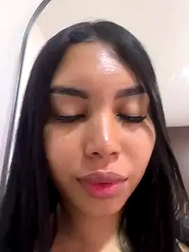 karolaalcendra from StripChat