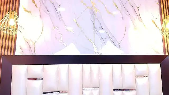 Watch 23 years old Kelly_Swift from StripChat Kelly_Swift from StripChat