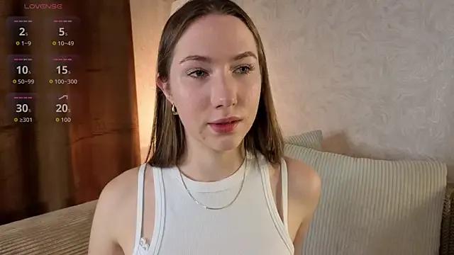 Kira_mindnes from StripChat