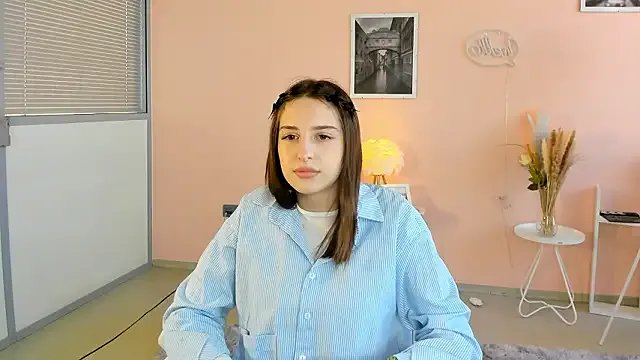 LeanneDinkle from StripChat