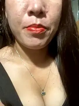 Luna-ass from StripChat