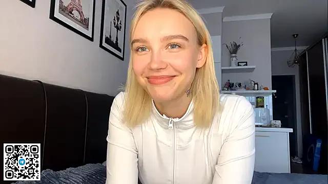 MelodyImam from StripChat