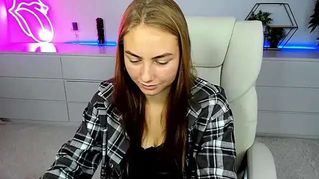 MilaAddams from StripChat