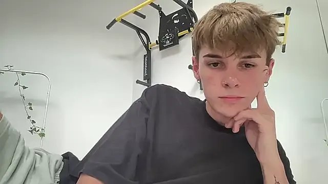 Milk_Guy from StripChat