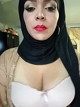 nadia__abaud from StripChat