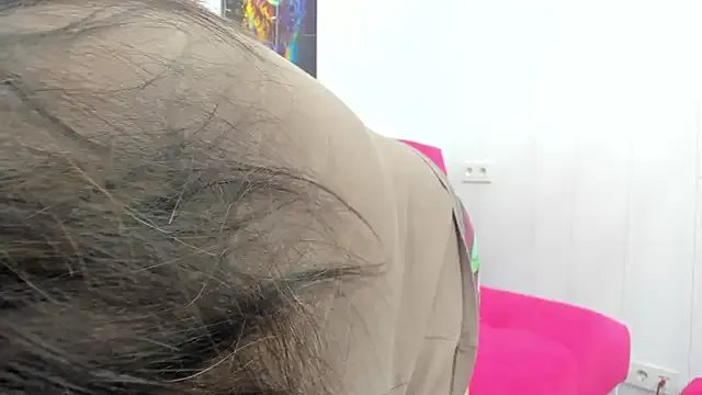 Nadine_asian from StripChat