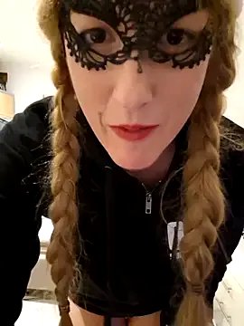 NaughtyCatgirl from StripChat