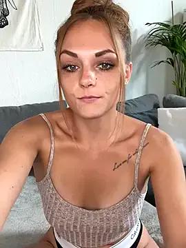 Sweet OCTAPUSSY2000 wants you to fuck her body now OCTAPUSSY2000 from StripChat