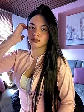 PamelaJonsom_ from StripChat