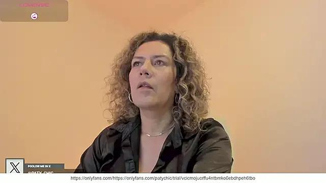 Paty_chic from StripChat