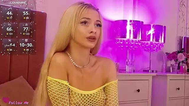 Watch cute camslut PinkySparks PinkySparks from StripChat